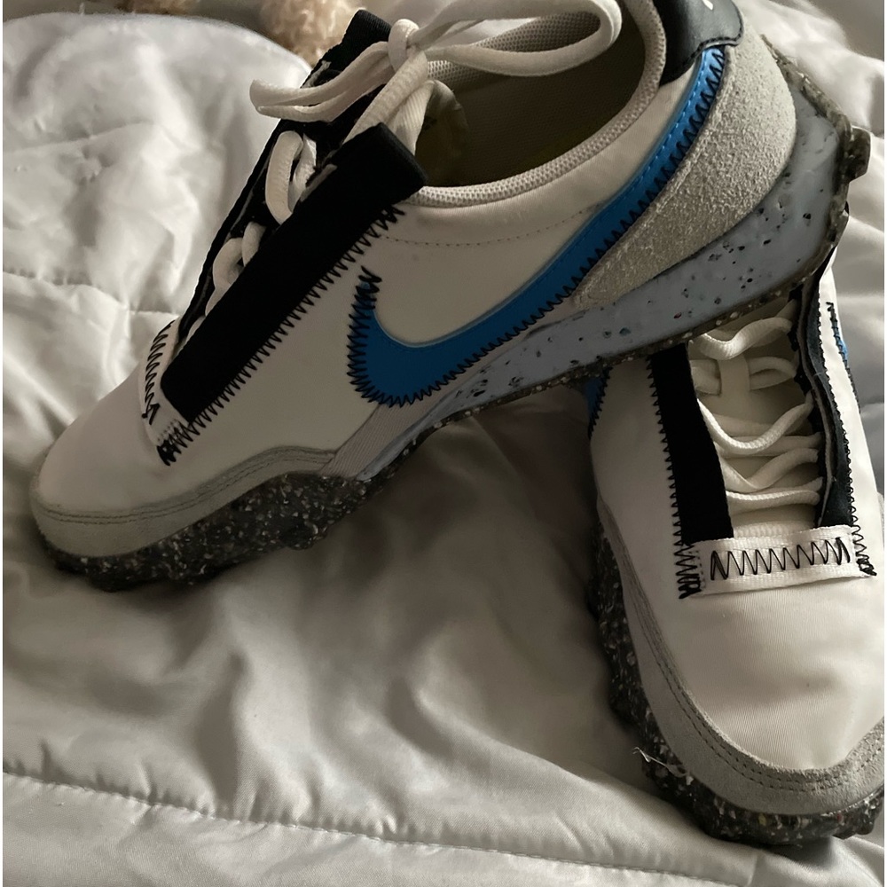 Like New Nike